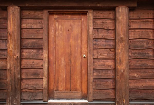 Log Cabin Siding Installation in Concord