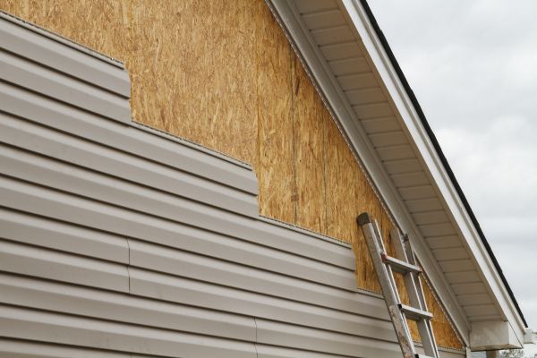Loose Siding Replacement in Concord