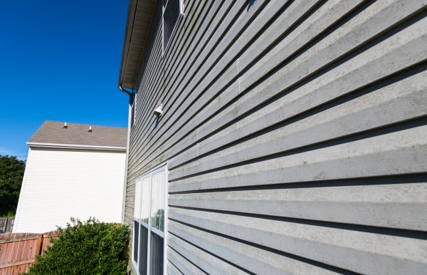 Vinyl Siding Panel Replacement in Concord